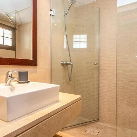 Three-bedroom In Los Monteros *